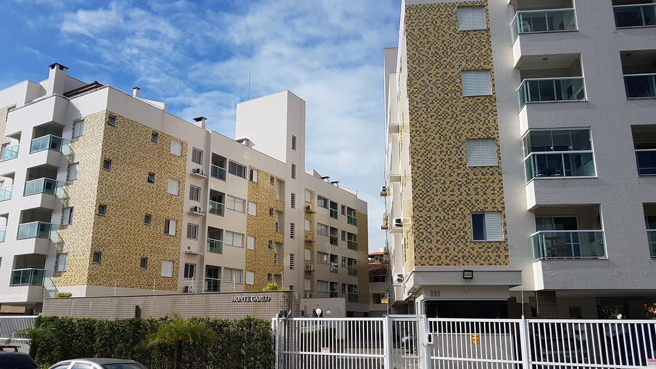 Apartamento Avenida Wilson Ubatuba Exterior photo